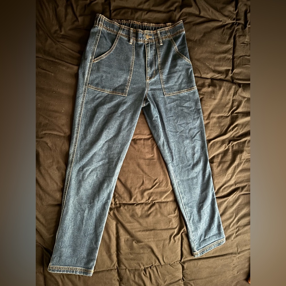 Women’s High Rise Utility Style Jeans